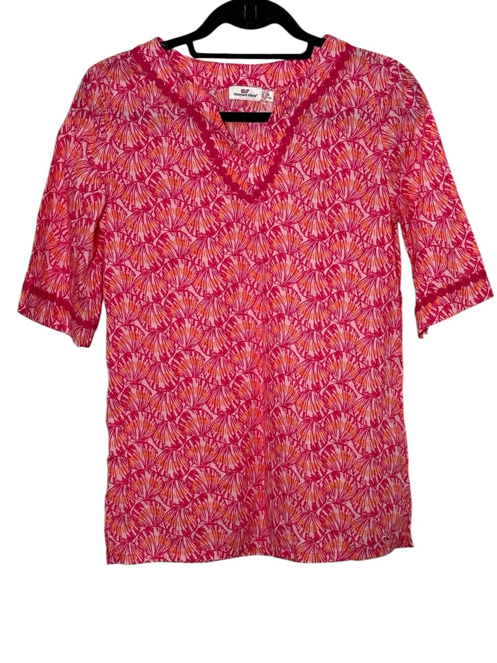 Vineyard Vines‎ Shirt Size Medium 10-12 Pink Shell Print Tunic Blouse Top